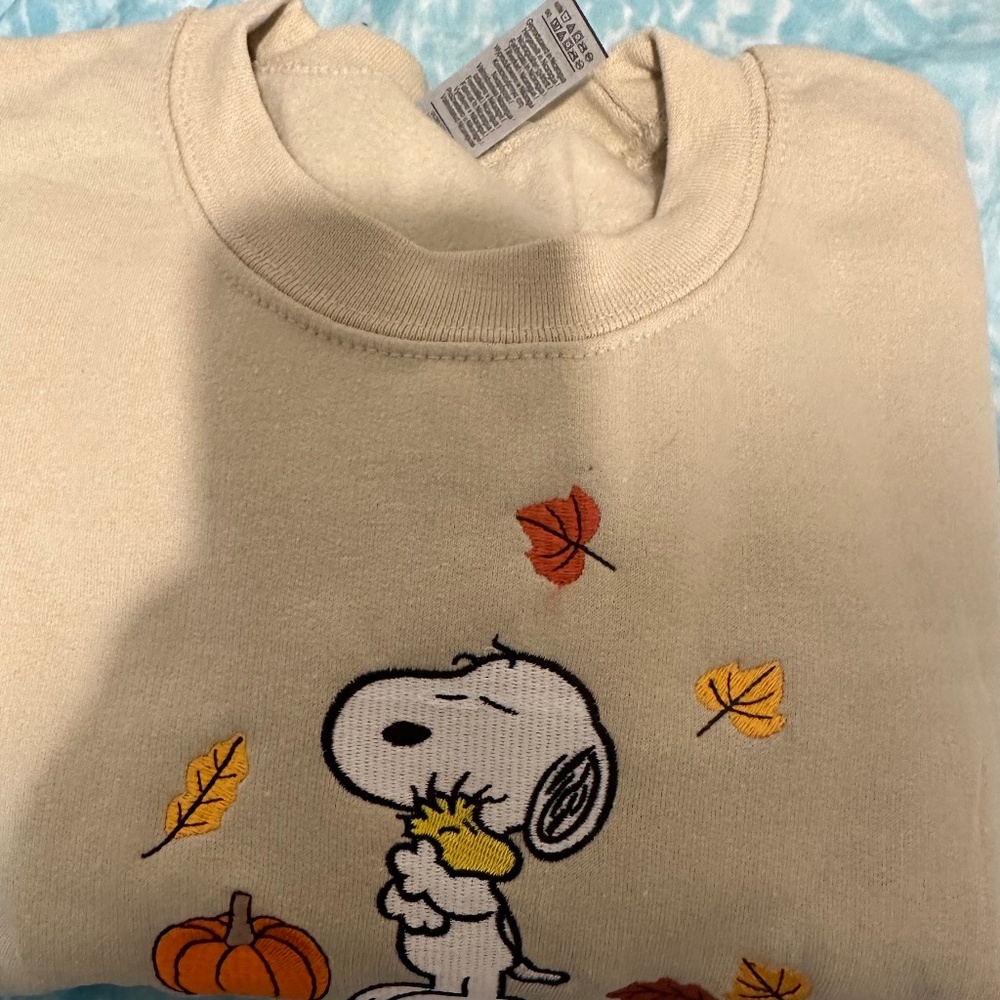New Vintage Snoopy sweater